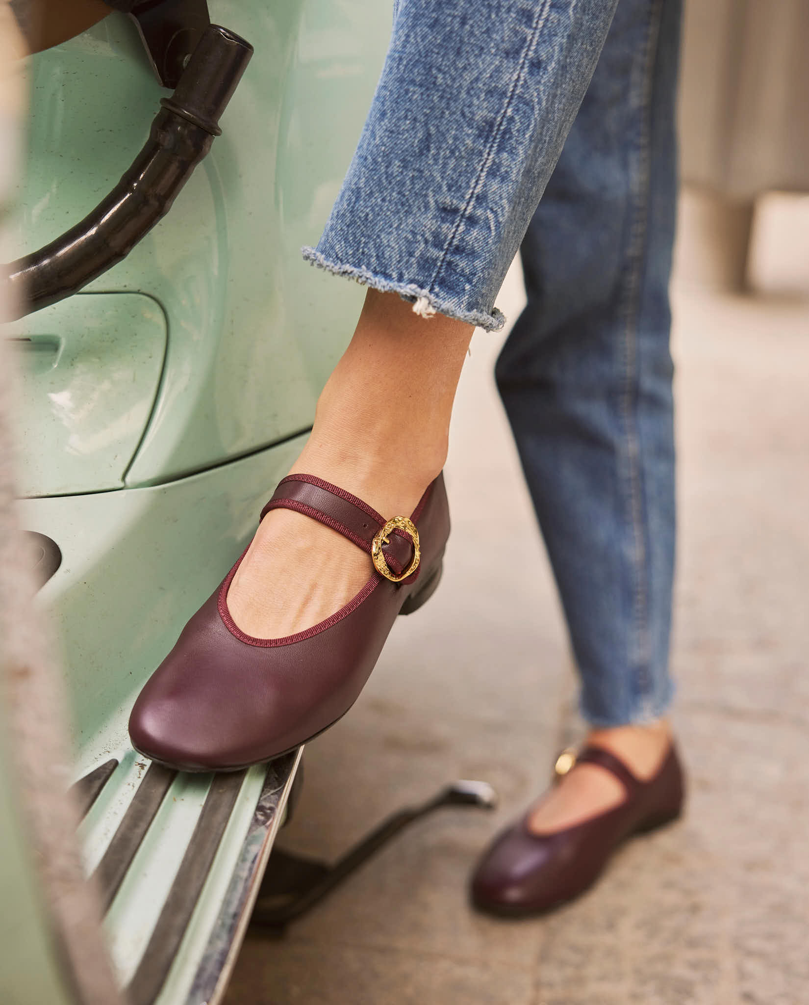 Bailarinas Olivia Burdeos oro 24K - cuchy.es