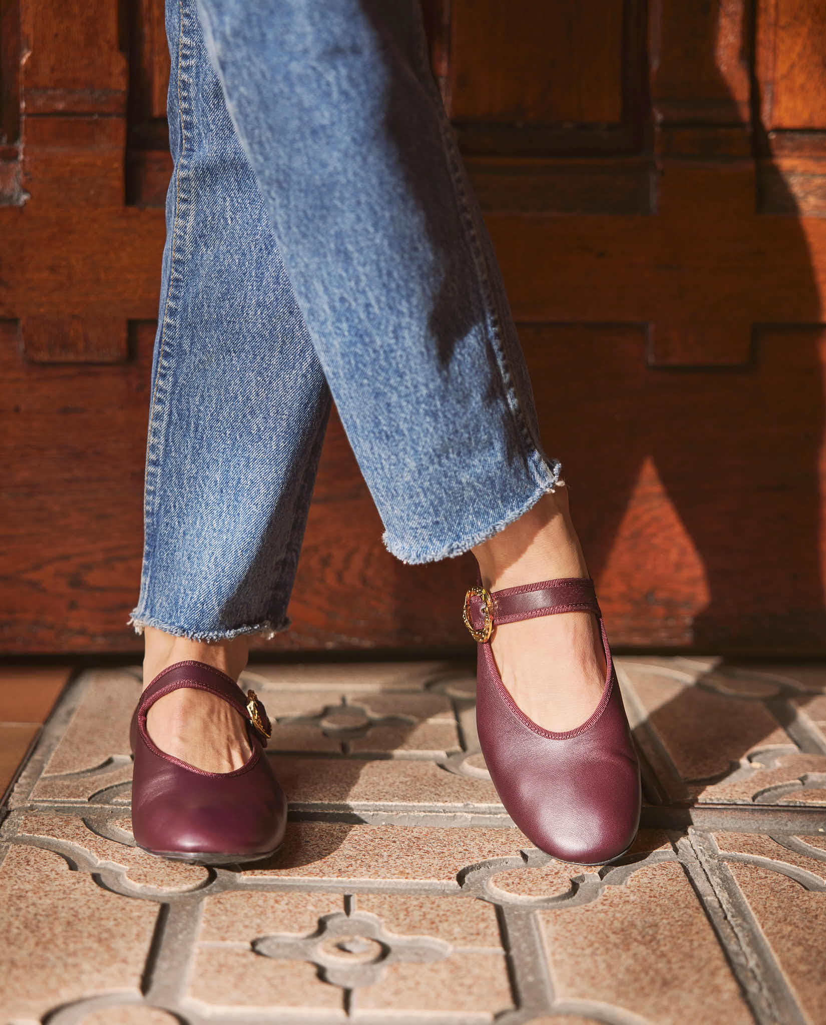 Bailarinas Olivia Burdeos oro 24K - cuchy.es