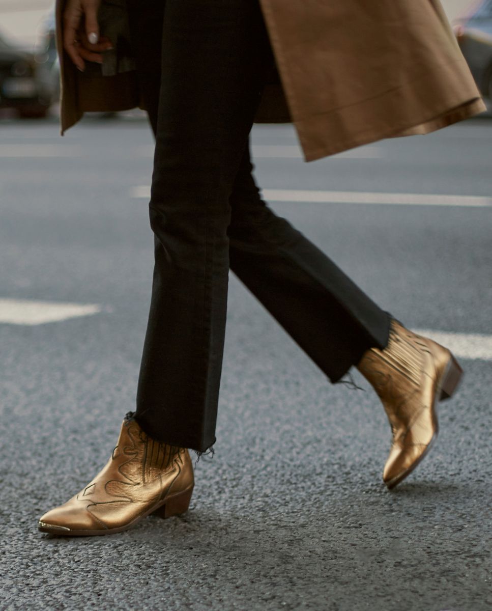 Botines Silvia Metal Gold - cuchy.es