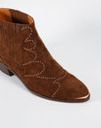 Botines Silvia Punk Coñac - cuchy.es