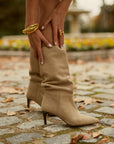 Beige suede boot | Vertices White