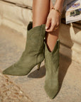 Suede heeled western ankle boots | Gabi Kaki