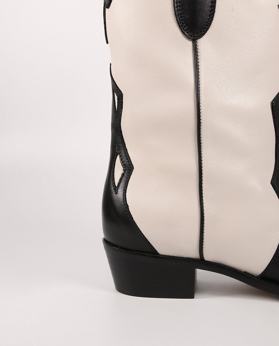 Botas Molly Black y Blanco - cuchy.es