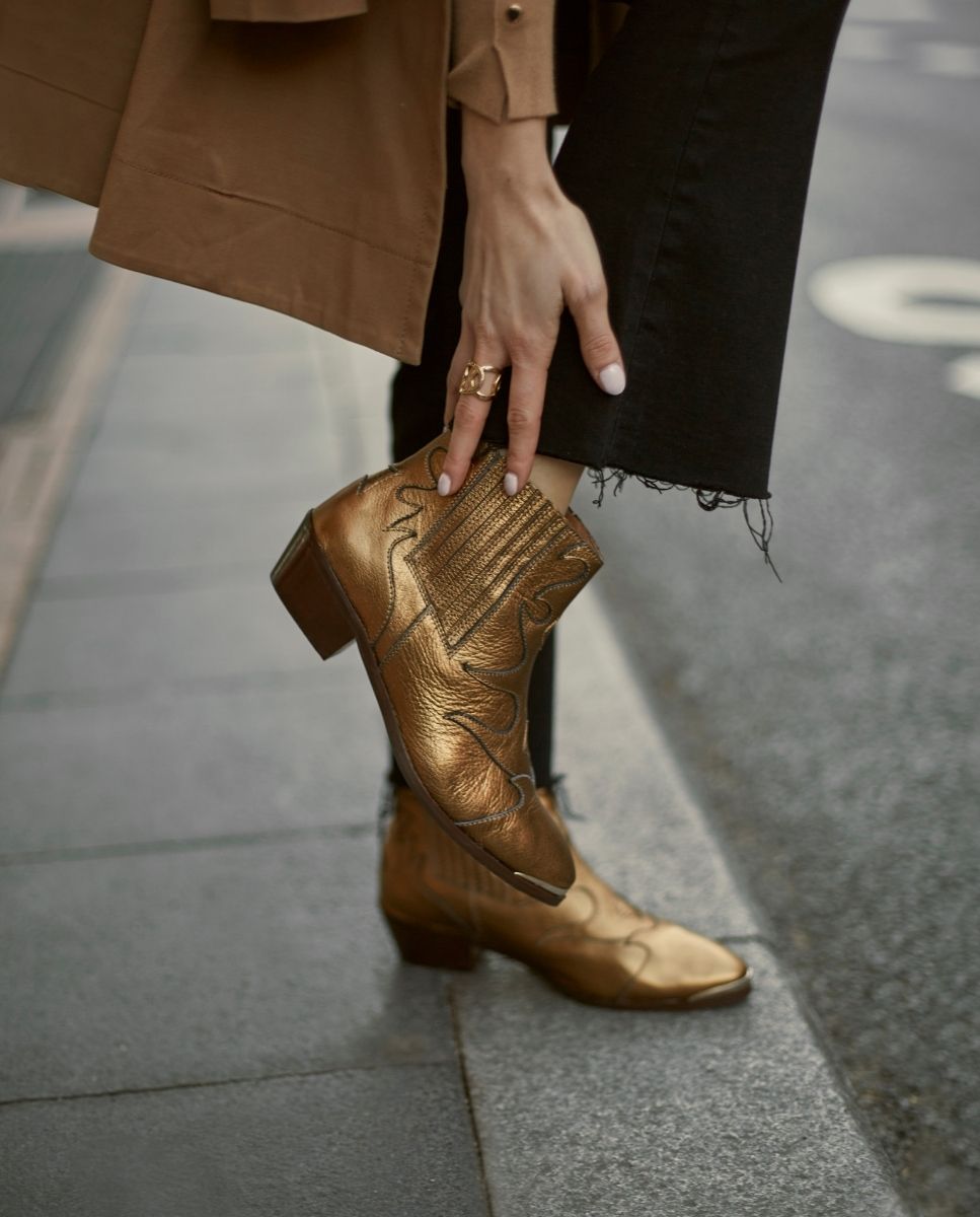 Western leather ankle boot | Silvia Metal Gold