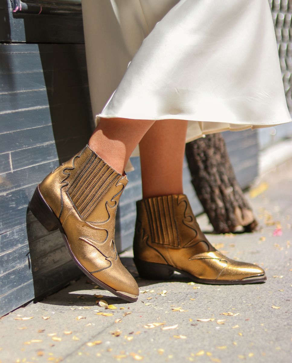 Botines Silvia Metal Gold - cuchy.es