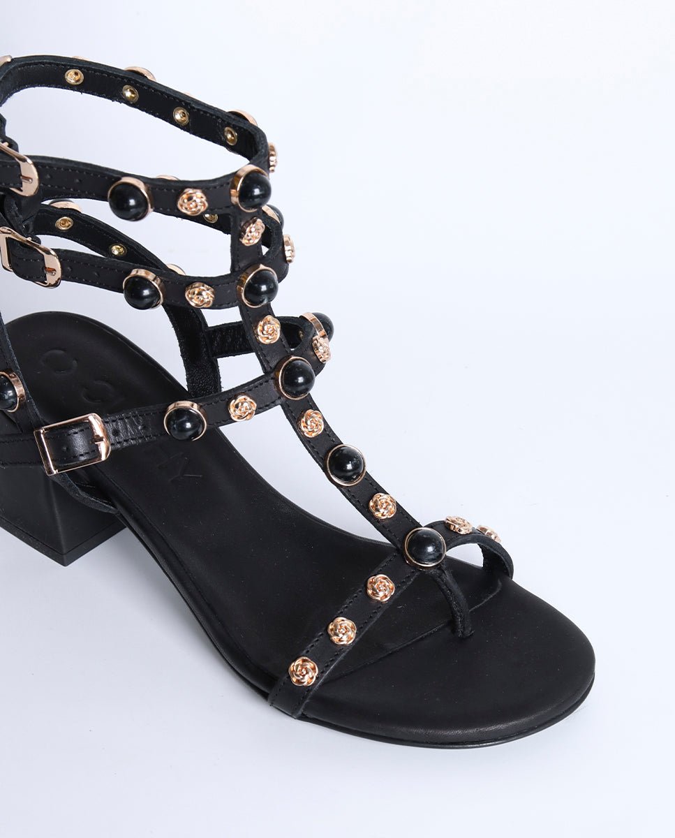 Sandalia de tacón Vira Black - cuchy.es