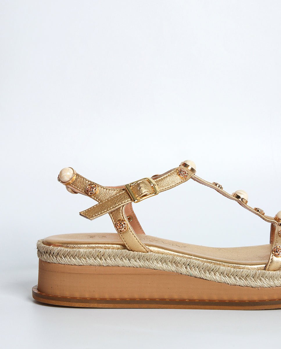 Sandalias Lyra Cuña Gold 4 - cuchy.es