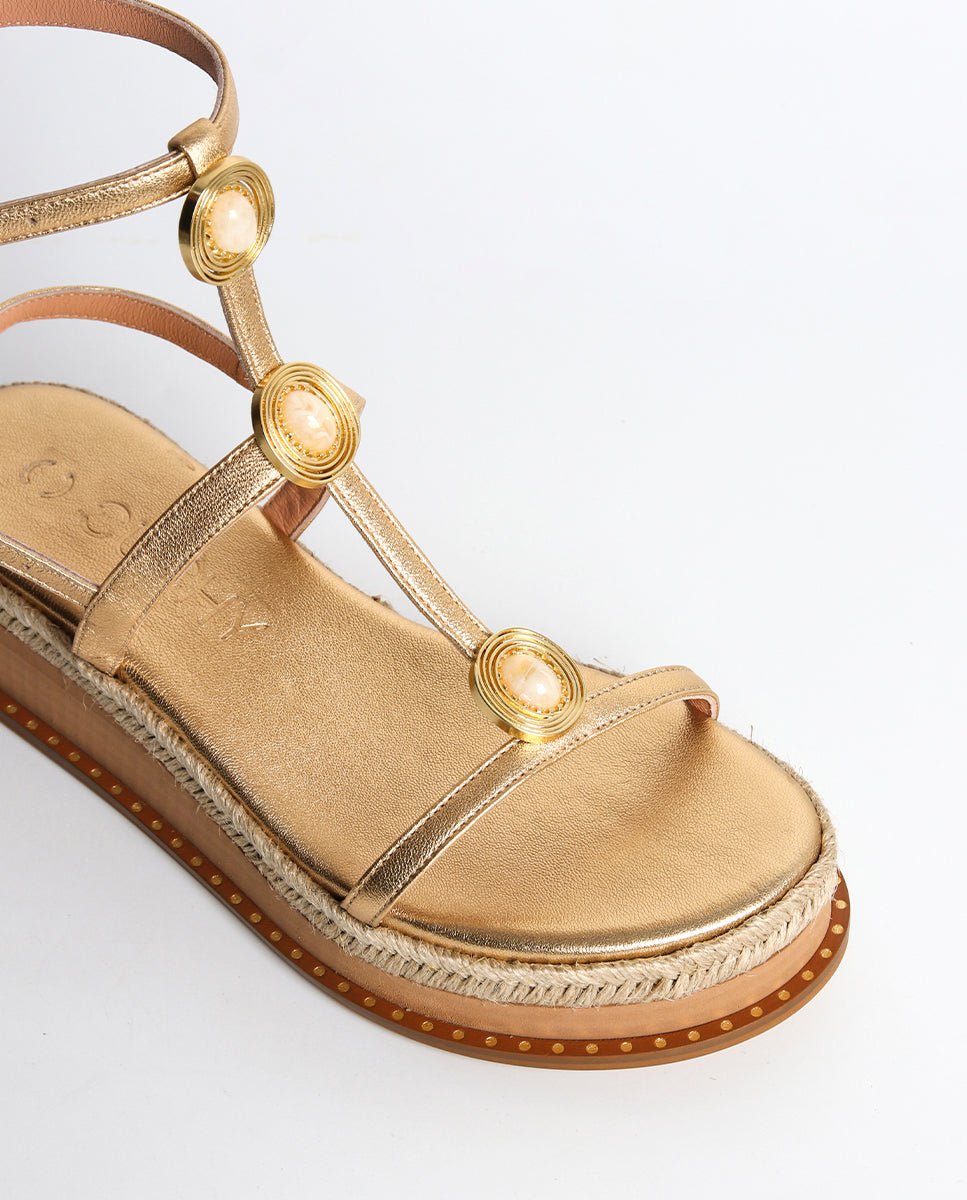 Sandalias Penélope Cuña Gold 4 - cuchy.es