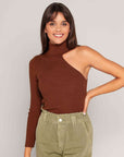 Knit top with turtleneck and asymmetric sleeves | Yara Moca