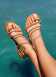 Sandalias griegas de piel y strass | Alyssa Natural